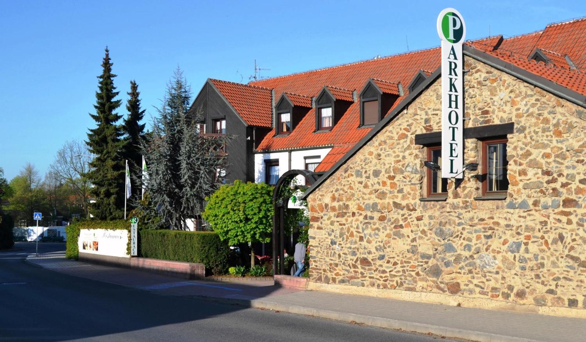 Park Hotel Průhonice Extérieur photo